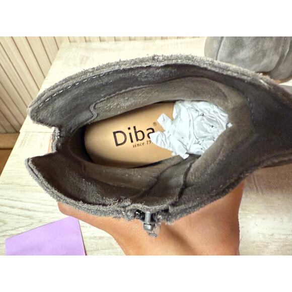 Diba Bailey Leather Suede Bootie Womens Sz 8.5M Shoes Wedge Heel in Grey - Picture 9 of 10